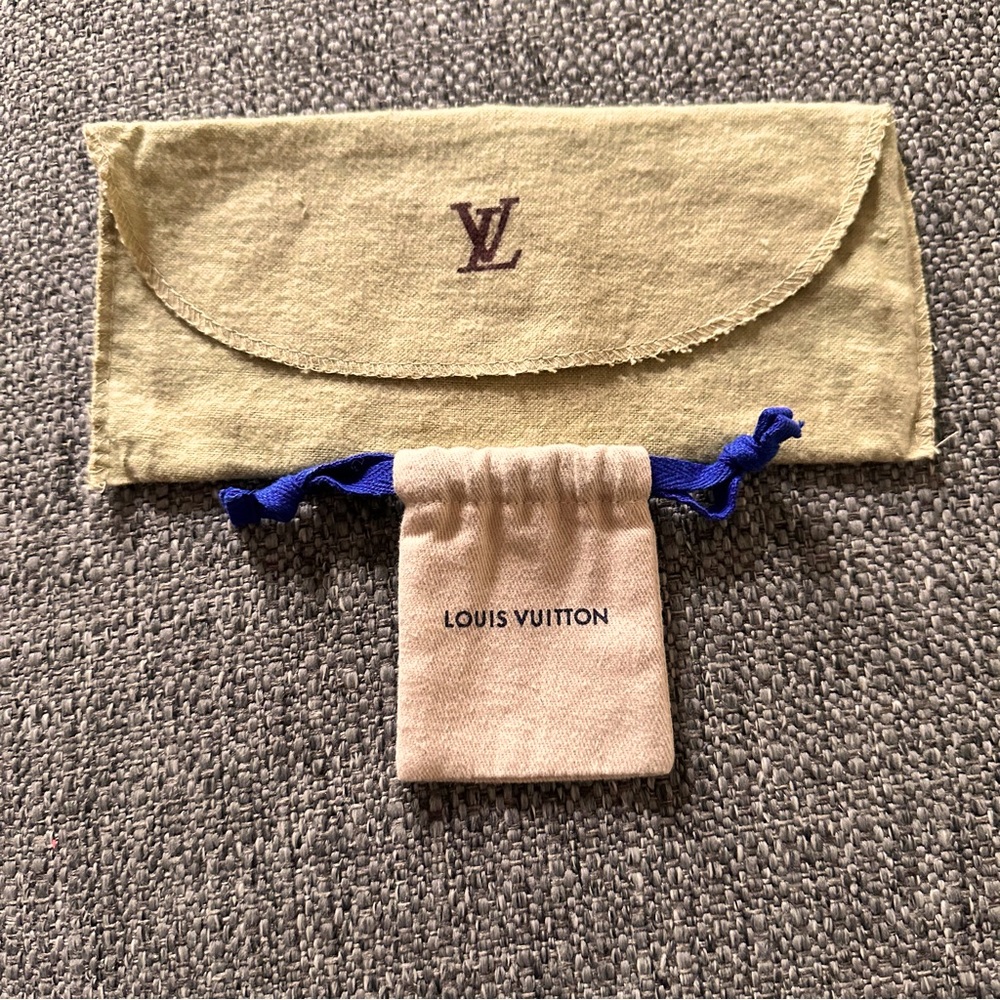EUC LOUIS VUITTON WALLET DUST BAG AND JEWELRY CASE